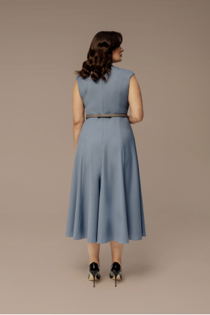 Платье-шестиклинка без рукава