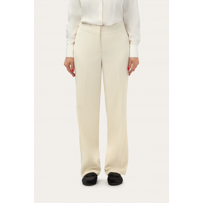 Брюки с лампасами