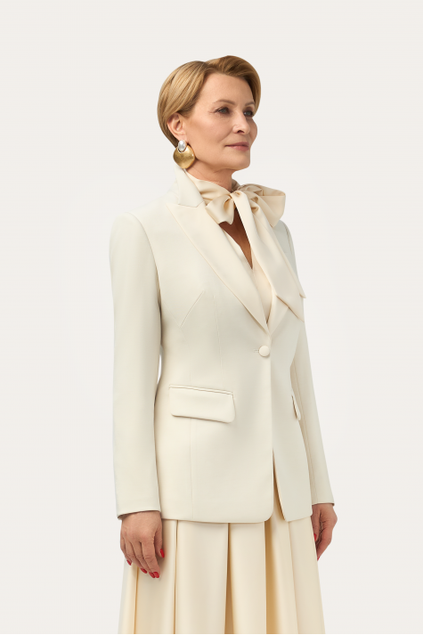 Жакет-смокинг с платьем