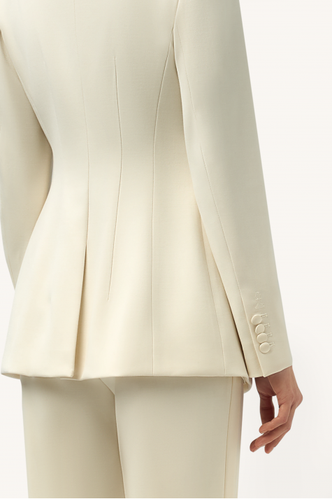 Жакет-смокинг с брюками