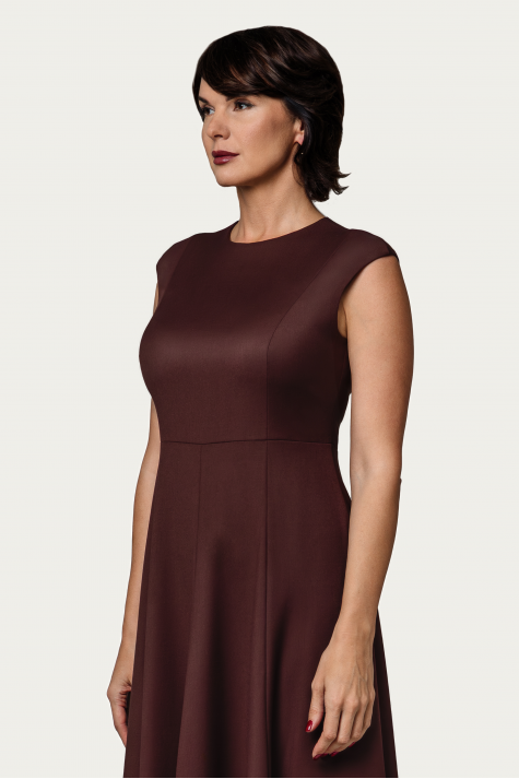 Платье-шестиклинка