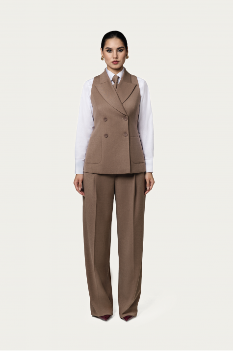 Жилет двубортный