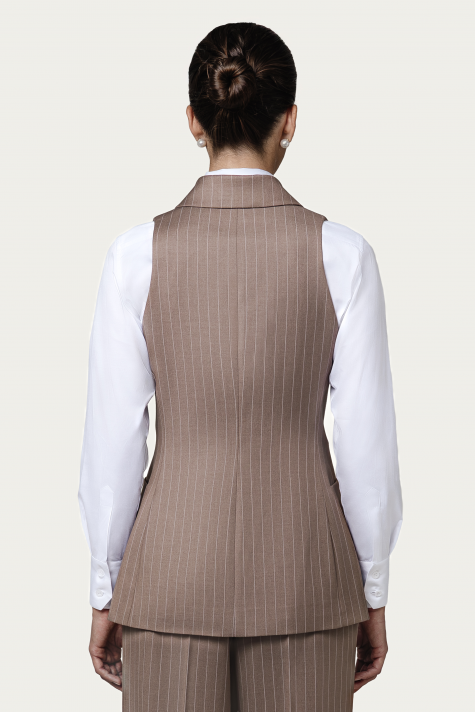 Жилет двубортный