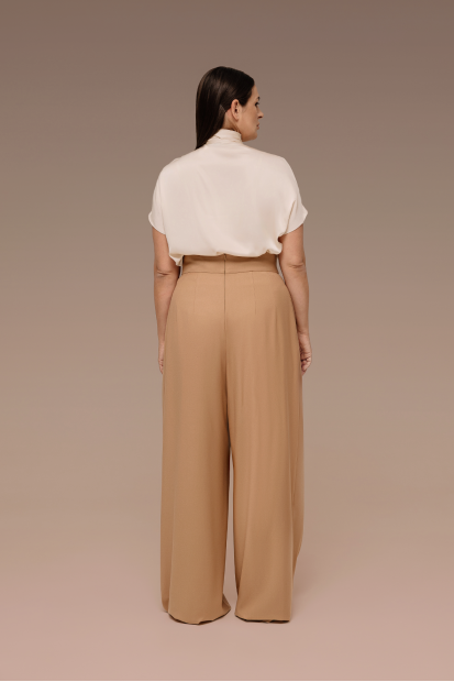 Блуза с брюками палаццо