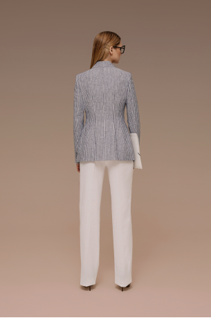 Однобортный жакет с прямыми брюками